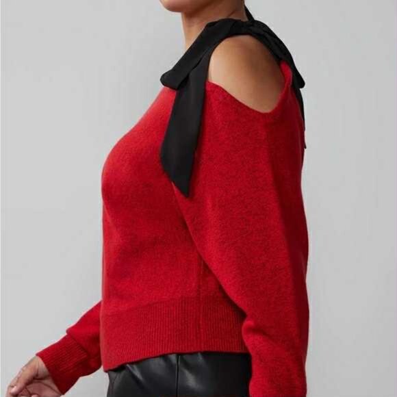 NWT NY&Co Holiday Red Cold Shoulder Sweater w/ Black Velvet Bow Size XXL Plus - Picture 3 of 8